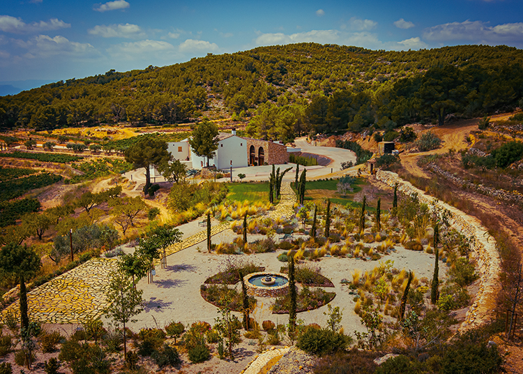 masia-cabellut-best-vineyard-wedding-venue-barcelona-spainmasia-cabellut-best-vineyard-wedding-venue-barcelona-spain-drone-view-masia-cabellut-gardens